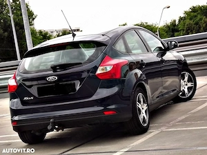 **Ford Focus 1.6 Benzina | 2012 | 146.000 km | 4.500   negociabil** - imagine 3