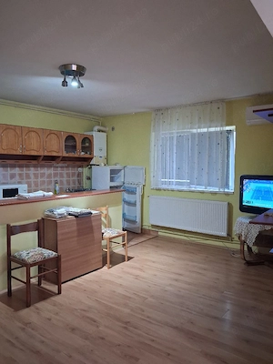 Proprietar, închiriez apartament două camere
