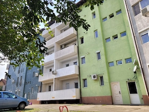 Proprietar inchiriez apartament cu 2 camre si loc de parcare bloc nou in Calea Sagului - imagine 4