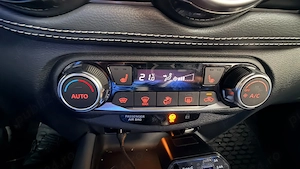 Nissan Juke Tekna 2022 | 1.0 DIG-T 114 CP | Automată | Revizie completă - imagine 8