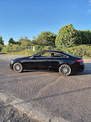 Mercedes e220d coupe amg line burmester panoramic - imagine 5