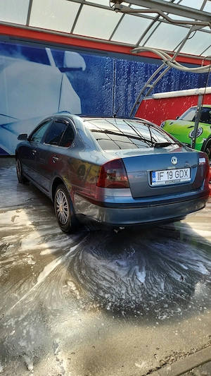 vand skoda octavia 2 - imagine 1