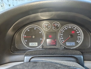 VW Passat 1.9 TDI - imagine 4