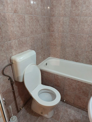 Închiriez garsoniera zona soarelui  - imagine 3