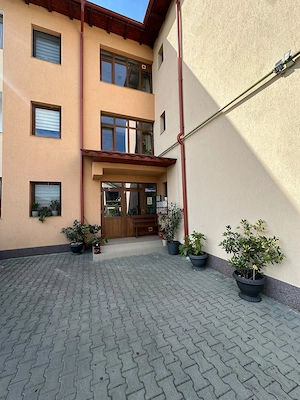 Apartament 3 camere + parcare proprie | Bloc nou 2016 | Lângă Coloana Infinitului - imagine 2