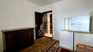 Apartament decomandat cu 2 camere, etaj intermediar, Circumvalatiunii - imagine 3