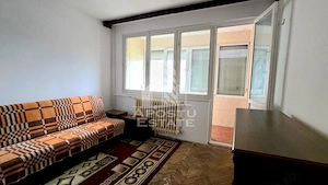 Apartament decomandat cu 2 camere, etaj intermediar, Circumvalatiunii - imagine 2