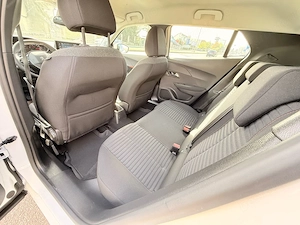 Peugeot 2008 1.5 Blue Dci 2021 - imagine 5