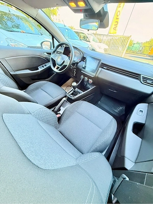 Renault Clio 1.0 Tce 90 cp 2021 - imagine 17