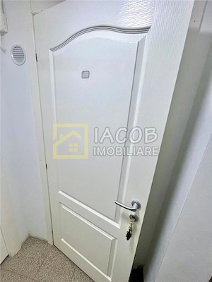 Boxa si loc de parcare in Arena Residence - imagine 7