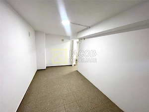 Boxa si loc de parcare in Arena Residence - imagine 6