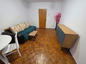 Camera de inchiriat in apartament la etajul 2 , cartierul Nord langa spitalul Militar  - imagine 2