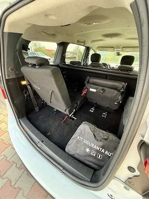 Dacia Lodgy 1.5 Blue Dci 7 Locuri 2021 - imagine 16