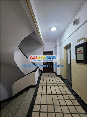 Vanzare garsoniera Moderna situata langa metrou Piata Roamana - imagine 17