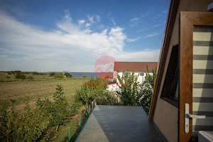 Vila Tip Cabana P+M, Bijuterie Ultra-Cocheta Aproape de malul Lacului Tasaul,  Navodari - imagine 5