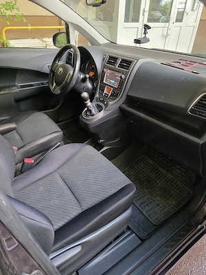 Toyota Verso S, plafon panoramic, Diesel D4D, 2012 - imagine 8