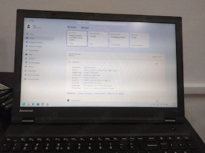 Vând laptop Lenovo w541
