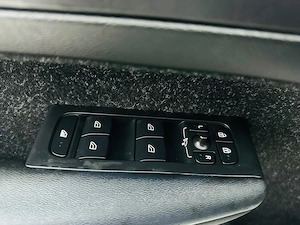 Volvo XC40 - imagine 11