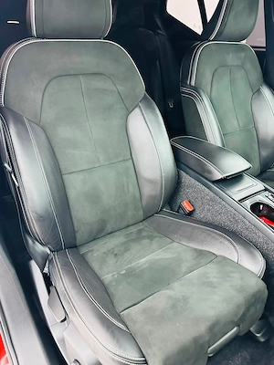 Volvo XC40 - imagine 18