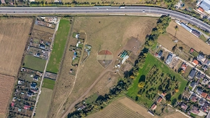 Teren intravilan de vânzare, 3.745 mp, Bartolomeu – investiție