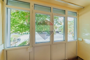 Apartament cu doua camere in zona Aurel Vlaicu - imagine 8