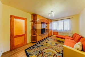 Apartament cu doua camere in zona Aurel Vlaicu - imagine 2