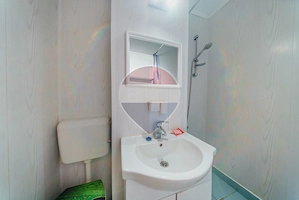 Apartament cu doua camere in zona Aurel Vlaicu - imagine 11