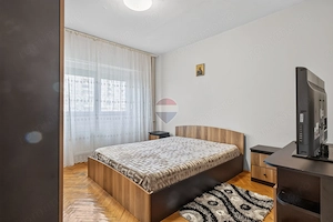 Apartament cu 3 camere spatios bl. X42 Calea Aurel Vlaicu - imagine 7