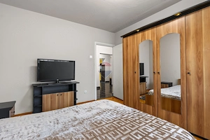 Apartament cu 3 camere spatios bl. X42 Calea Aurel Vlaicu - imagine 8