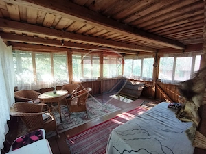 Teren de 900 mp cu cabană rustică, într-o zonă liniștită - imagine 7