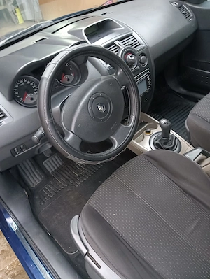 Vând Renault Mégane II, 1.6 MPI benzină, 2005   1.100 euro - imagine 2