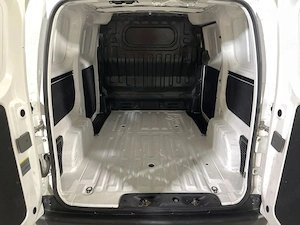 Nissan E-NV200 - imagine 9