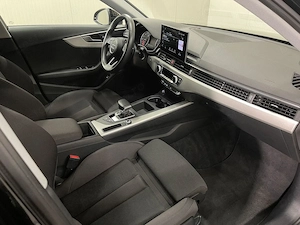 Audi A4 - imagine 10