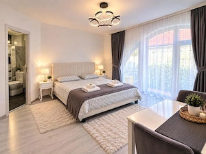 Regim Hotelier Studio Nicolas la parter