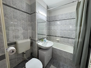 Apartament 3 camere, 78 mp, zona Torontalului - imagine 9