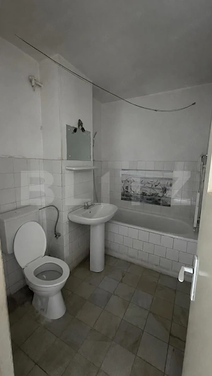 Apartament 3 camere, 70 mp, zona Dacia - imagine 7