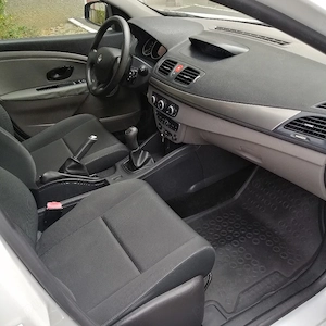 Renault Megane 1.6 benzina 101 cp Euro 5  - imagine 4