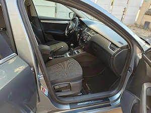 Vand Skoda Octavia an 2013  la 3600 euro Timisoaea - imagine 5
