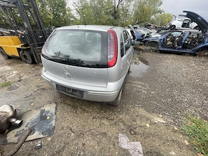 Dezmembrez Opel Corsa C Facelift 1.2 Z12XE 55kW 75CP an 2006 - imagine 4