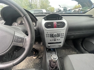 Dezmembrez Opel Corsa C Facelift 1.2 Z12XE 55kW 75CP an 2006 - imagine 8