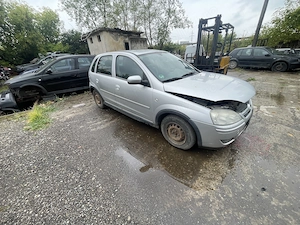 Dezmembrez Opel Corsa C Facelift 1.2 Z12XE 55kW 75CP an 2006 - imagine 6