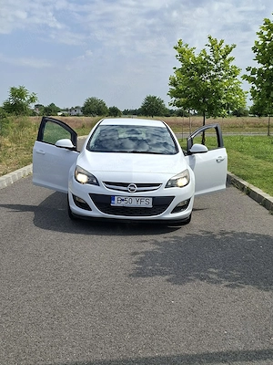 Opel astra j  2013 - imagine 4