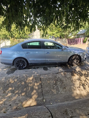 Vând Vw passat  b6 Berlin  2.0 tdi - imagine 3