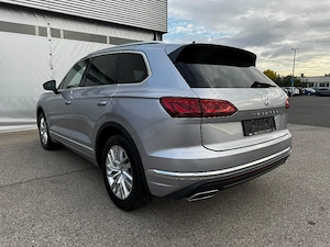 VW Touareg III 2018 | 3.0 TDI 286 CP | Suspensie Pneumatică | Punte Viratoare Spate | 136.000 KM rea - imagine 2