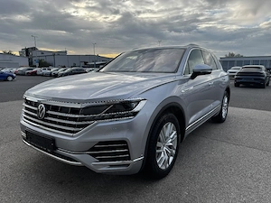 VW Touareg III 2018 | 3.0 TDI 286 CP | Suspensie Pneumatică | Punte Viratoare Spate | 136.000 KM rea - imagine 3