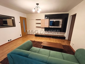 3 cam Girocului -Spitalul Judetean Centrala proprie etaj 1