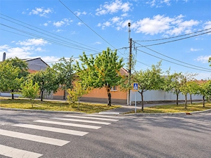 2 CASE LOCUIBILE | TEREN 986 MP | STR.TROTUSULUI | ZONA IOSIA | ORADEA - imagine 3