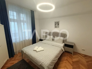 Apartament de inchiriat cu 2 camere central pretabil investitie