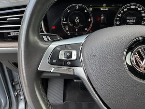 VW Touareg III 2018 | 3.0 TDI 286 CP | Suspensie Pneumatică | Punte Viratoare Spate | 136.000 KM rea - imagine 7