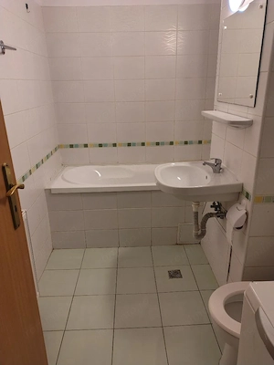 Inchiriez apartament cu 1 camera, strada Dorobantilor - imagine 4